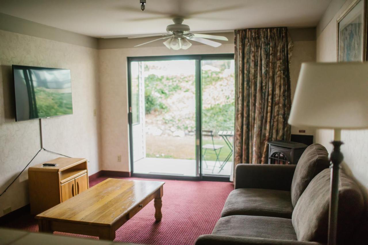 Friday Harbor Suites Екстериор снимка