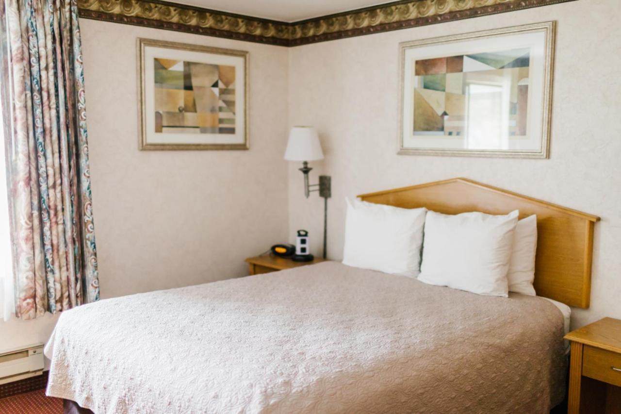 Friday Harbor Suites Екстериор снимка