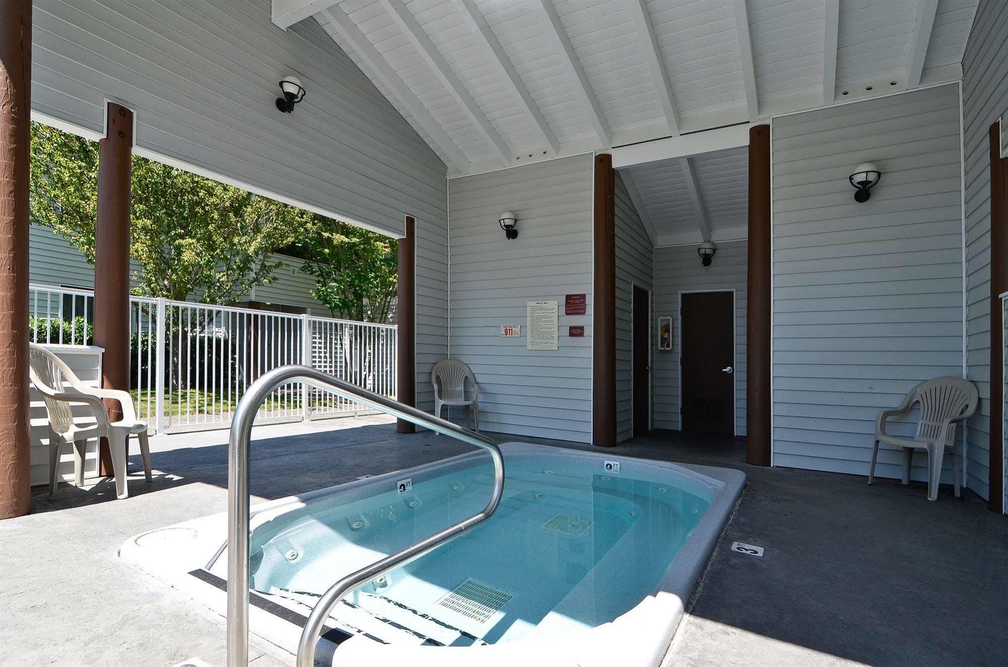Friday Harbor Suites Съоръжения снимка