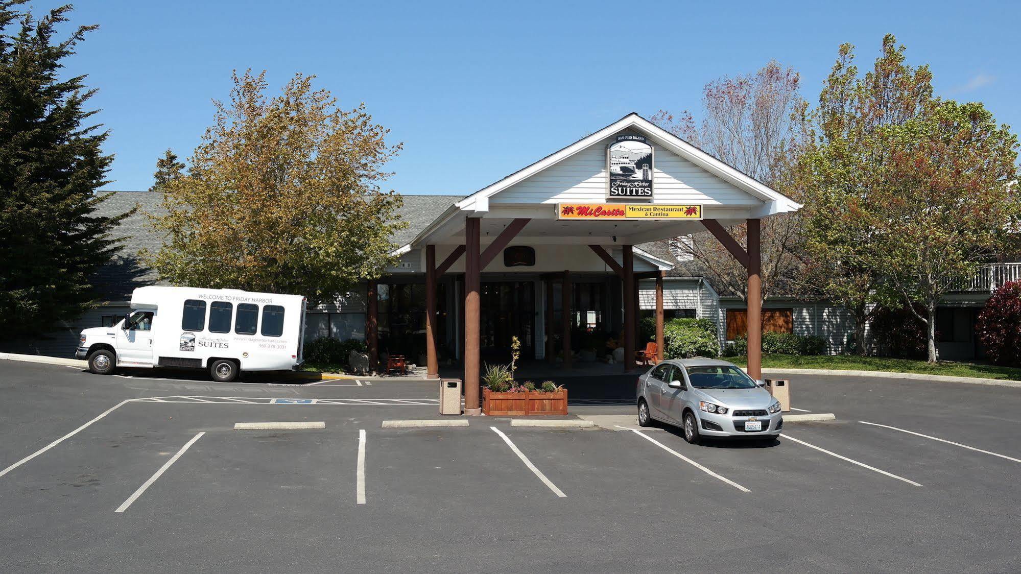 Friday Harbor Suites Екстериор снимка
